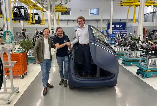 Louwman sloot een deal met Micro Mobility voor het dealerschap van de Microlino in Nederland.
