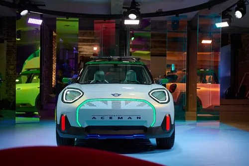 MINI_ACEMAN_Concept040