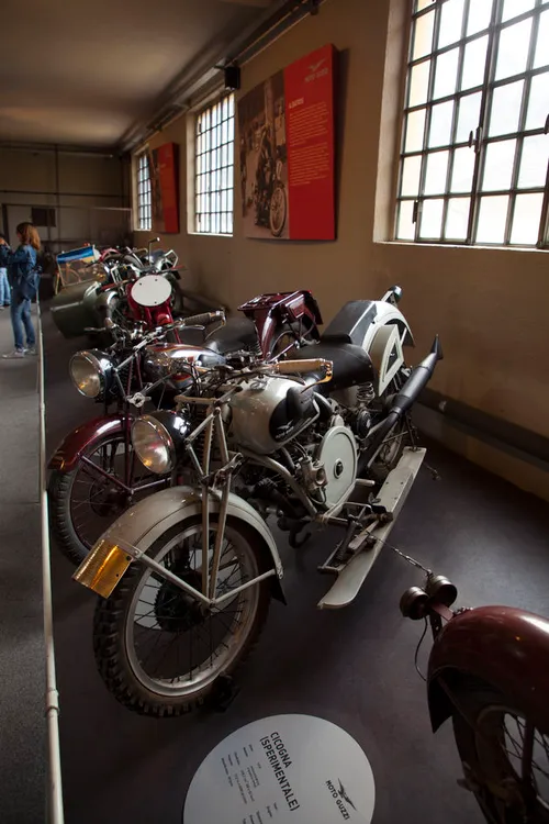 Moto_Guzzi_museum2
