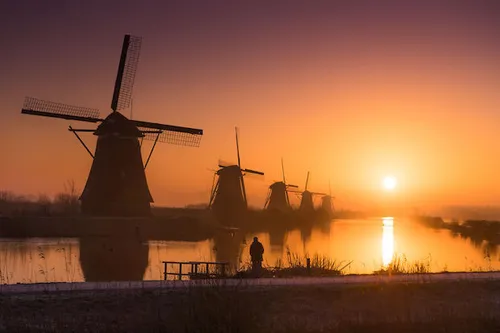 <em>De Kinderdijkse molens, Kinderdijk<\/em>