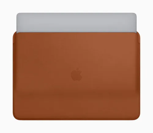 Het leren `hoesje` voor de Macbook Pro dat Apple ook gaat uitbrengen.