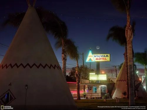 <em>Route 66 Lives On in Rialto, California \/ Photo by Matthew Saville<\/em>