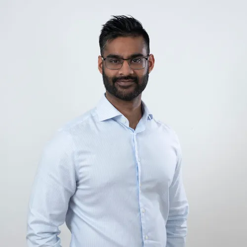 <i>Chetan Fatingan, Senior Marketing Specialist bij No Fluff Jobs</i>