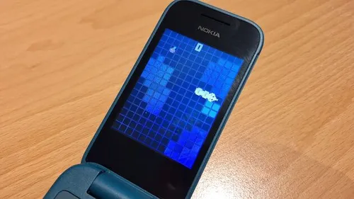 Snake, h\u00e9t Nokia spelletje van weleer, mag natuurlijk niet ontbreken.