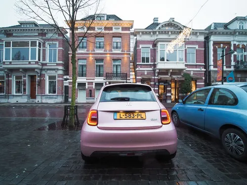 Volledig elektrisch + compact = ideaal voor in de stad