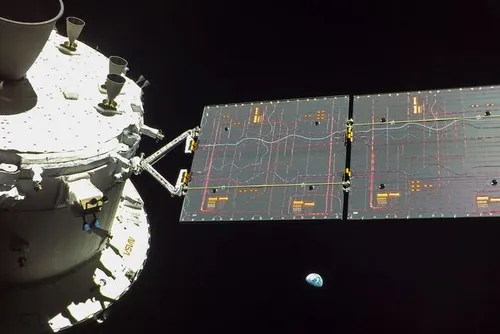 Orion en de aarde (Foto; NASA)