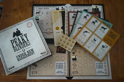 De details in het bordspel zijn zeer doordacht. Zo gaat het echt leven!