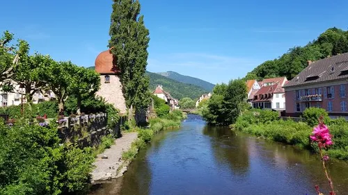 Thann in de ochtendzon