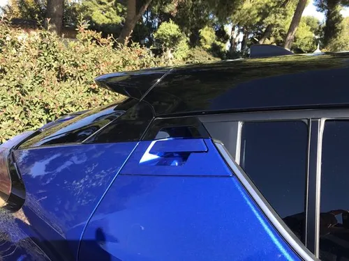 <em>Handvat is hoger geplaatst.<\/em>