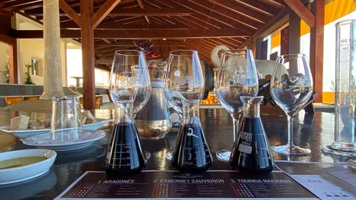 De eerste stap, een blending workshop waardoor je meer van de smaak van wijn gaat begrijpen