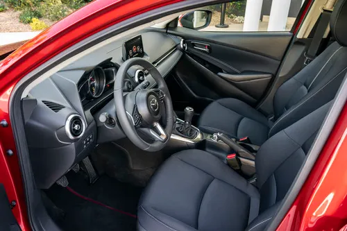 Review Mazda2