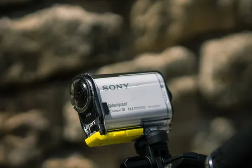 review-sony-action-cam-hdr-as100.jpg