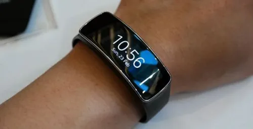 samsung-gear-fit-beter-dan-de-concurrent.jpg