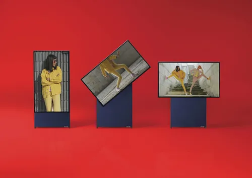 Samsung_Sero_Lifestyle_TV_02