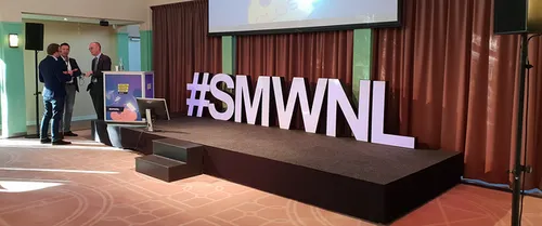 De sessies vonden plaats in verschillende ruimtes in het COMM museum.