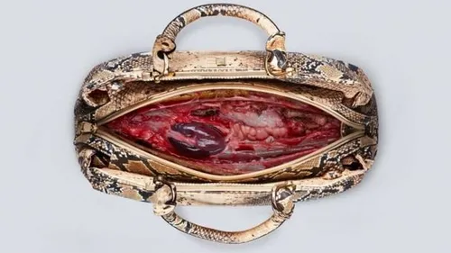 <em>Bron: PETA Asia<\/em>