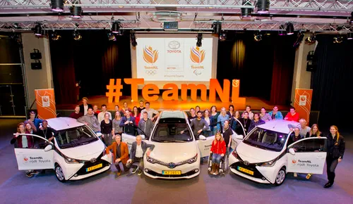 teamnl gaat toyota rijden