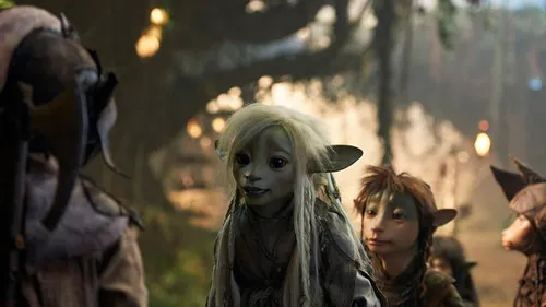 <i>Vanaf eind augustus zie je The Dark Crystal: Age of Resistance</i>