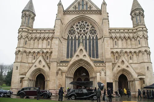 <em>The Crown \/ Alex Bailey \/ Netflix<\/em><em><\/em>