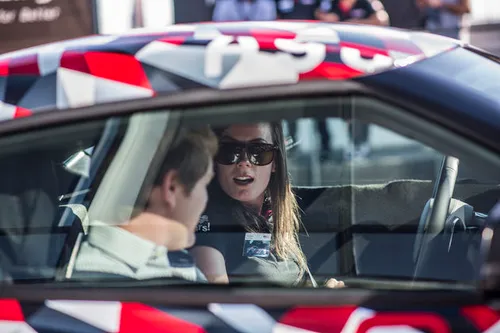 <i>Aan professionele coureurs deze dagen geen gebrek.</i>