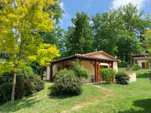 <em>Een vakantiehuis in de Dordogne<\/em><em><\/em>