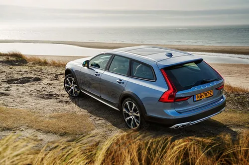 Volvo V90 Cross Country_4