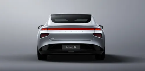 XPeng P7
