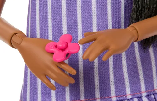 Barbie fidget