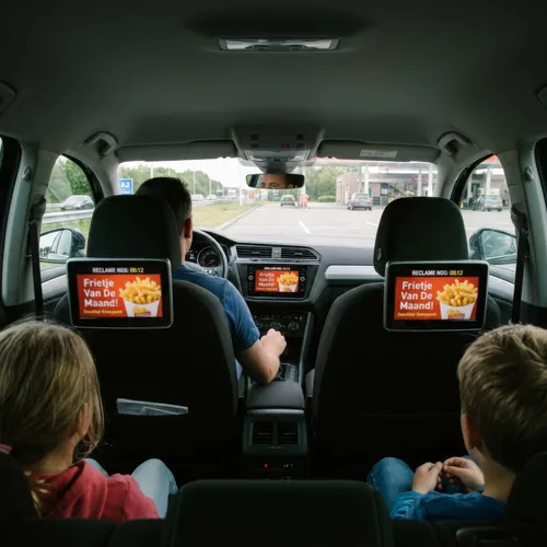 family-carplay