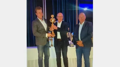 0e4eb3d0 0962 4489 912a f463a2cb9d9e