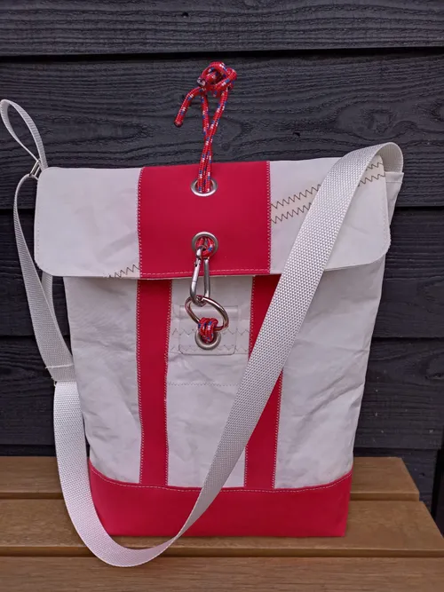 c683cfac 5405 4bfb 8f32 95a02349173c