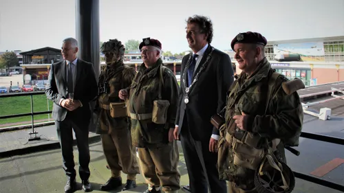 opening stadspoort glider