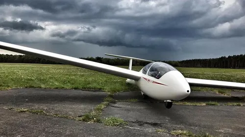 zweefvliegtuig facebook