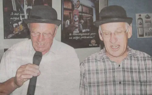 02EN OudeDoosNolties2