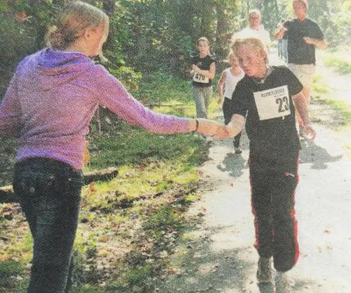 10EN OudeDoosUnicefloop1