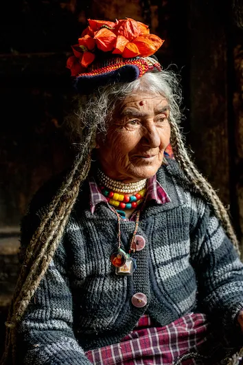 3rd place winner julie anne davies brokpa tribe elder 1 1