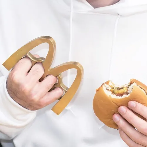 59c9018738426 by1kytujhaw png 700