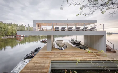 boathouse heade 1503516476 manify