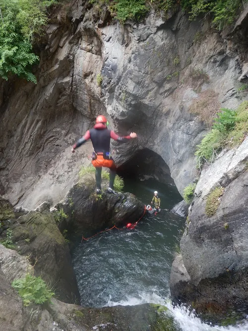 canyoning