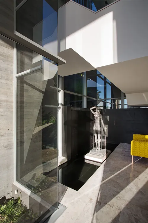 clifton2a 2 int05 lift lobby 001 hr al