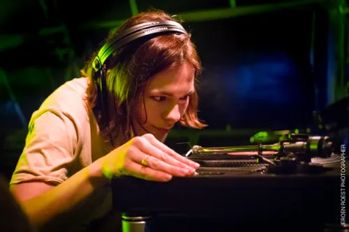 dimensions 2017 jeroenroest lowres 41