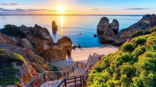 fhm beautiful destination2105