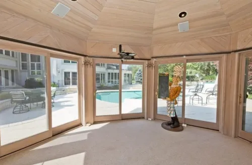 fhm eminem mansion08