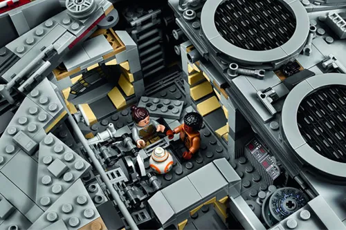 fhm lego millennium falcon04