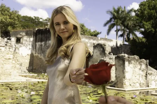 foto 13 bachelor michelle