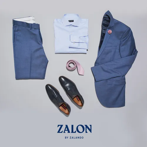 foto 4 casual chic of cocktail attire stills men look 1 grid 4