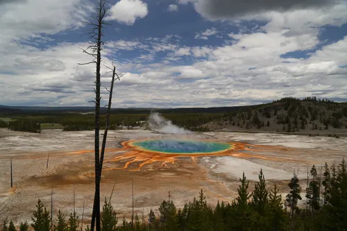 grand prismatic 1591108 1280