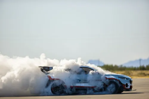 mach e 1400 apg selects 10 1280x853 1