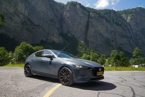 mazda 3 roadtrip fhm23