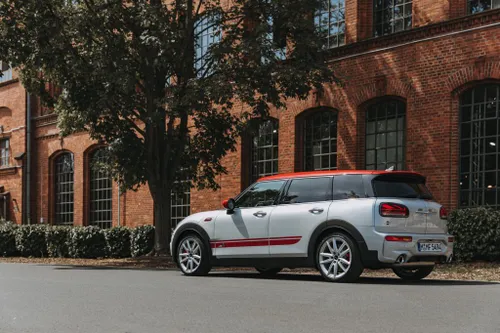 mini clubman john cooper works06 1024x683